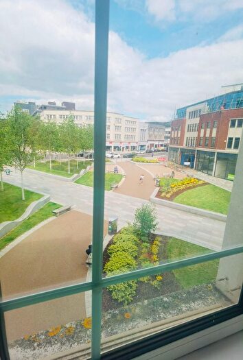 2 Bedroom Flat To Rent In Apartment, Pearl House, Princess Way, Swansea, SA1