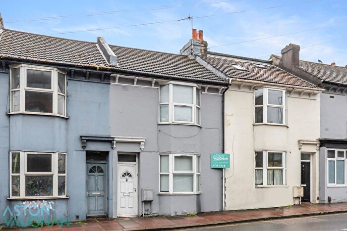 4 Bedroom Terraced House To Rent In Hollingdean Road, Brighton, BN2