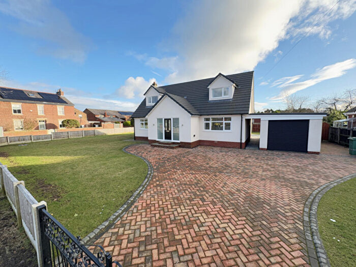 4 Bedroom Detached House To Rent In Kirkham Road, Kirkham, Lancashire, PR4