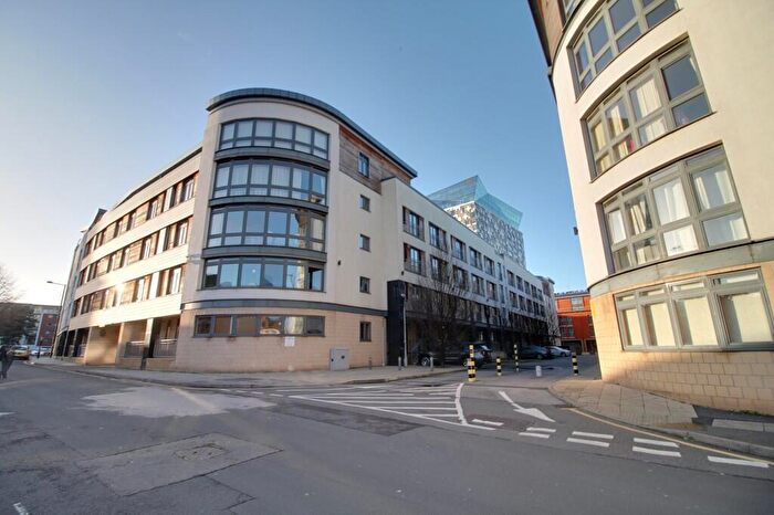 2 Bedroom Apartment To Rent In The Postbox Apartments, Upper Marshall Street, Birmingham City Centre, B1