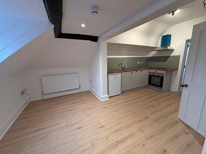 2 Bedroom Apartment To Rent In High Street, Coleshill, Birmingham, B46