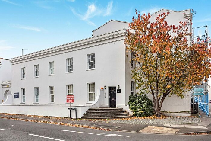 2 Bedroom Flat For Sale In Gainsborough House, , Bath Road, Cheltenham, GL53