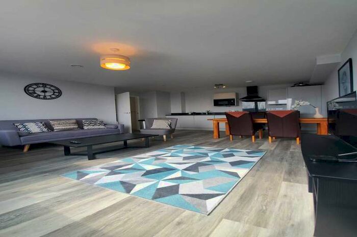 2 Bedroom Flat To Rent In Grosvenor House, Norwich, NR1