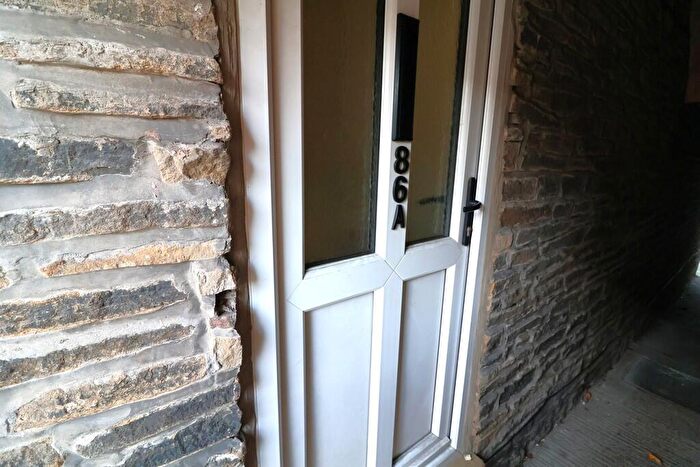 2 Bedroom Apartment To Rent In Victoria Street, Glossop, SK13