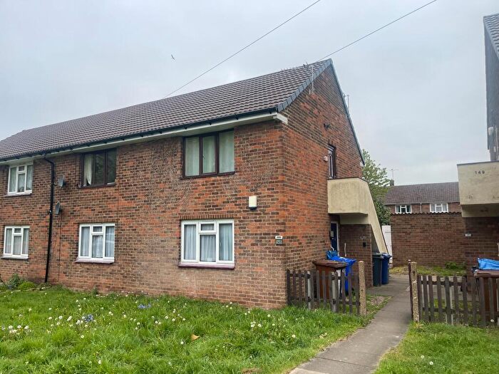 2 Bedroom Flat To Rent In Shakespeare Road, Burton Upon Trent, DE14
