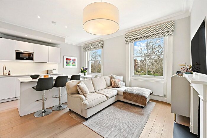 1 Bedroom Flat For Sale In Ladbroke Square, London, W11
