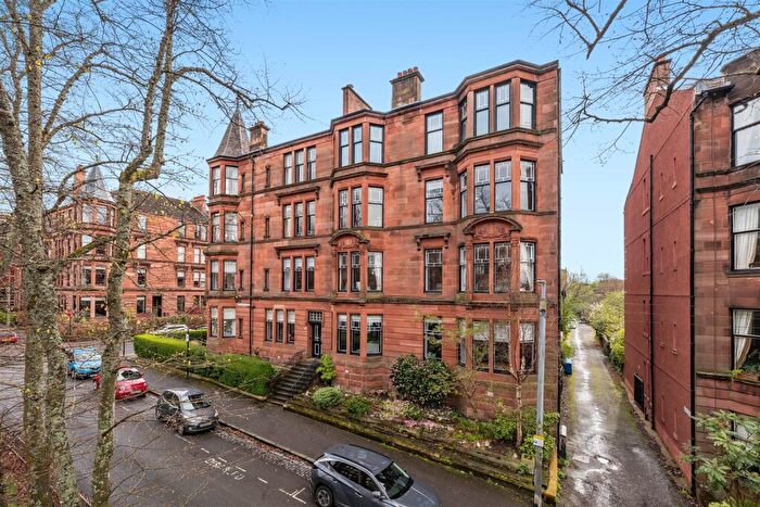 3 Bedroom Flat For Sale In / Queensborough Gardens, Hyndland, G12