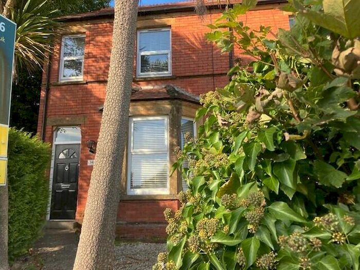 3 Bedroom End Of Terrace House To Rent In Central Yeovil, Somerset, BA21