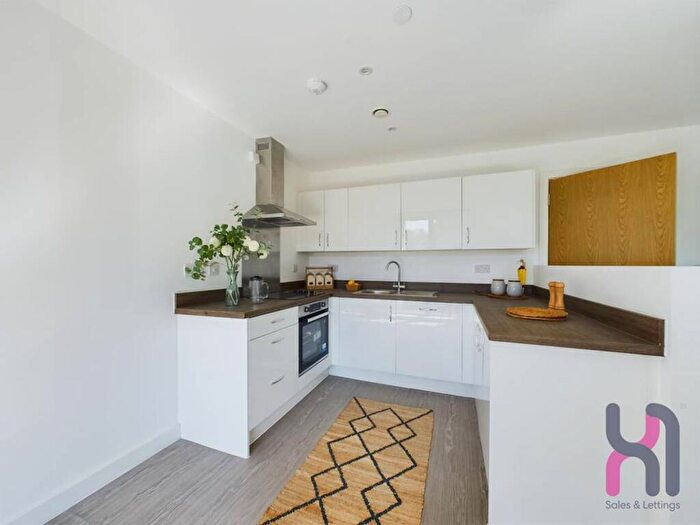 2 Bedroom Flat To Rent In Craven Street, Salford, M5