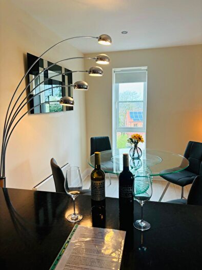 2 Bedroom Flat To Rent In Mapperley Heights Plains Road, Nottingham, NG3