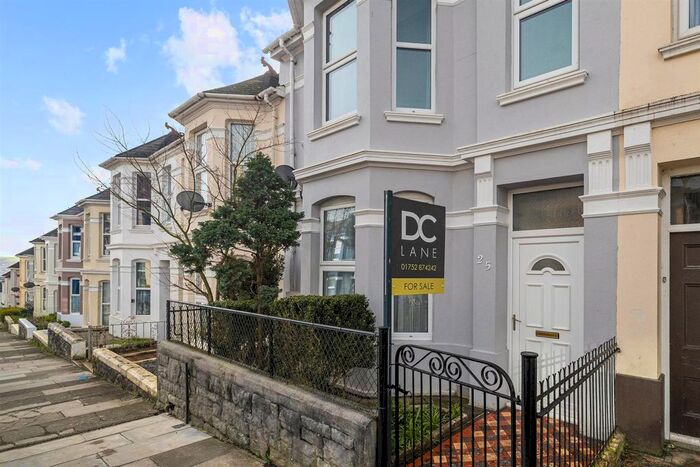 3 Bedroom Property For Sale In Lipson Avenue, Plymouth, PL4