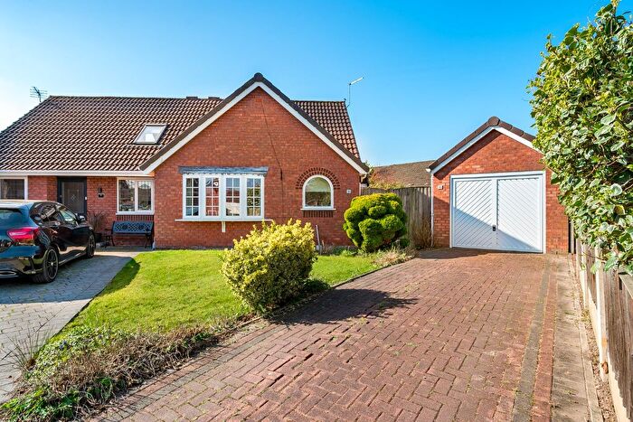 2 Bedroom Semi-Detached Bungalow For Sale In Rathmell Close, Culcheth, Warrington, Cheshire, WA3
