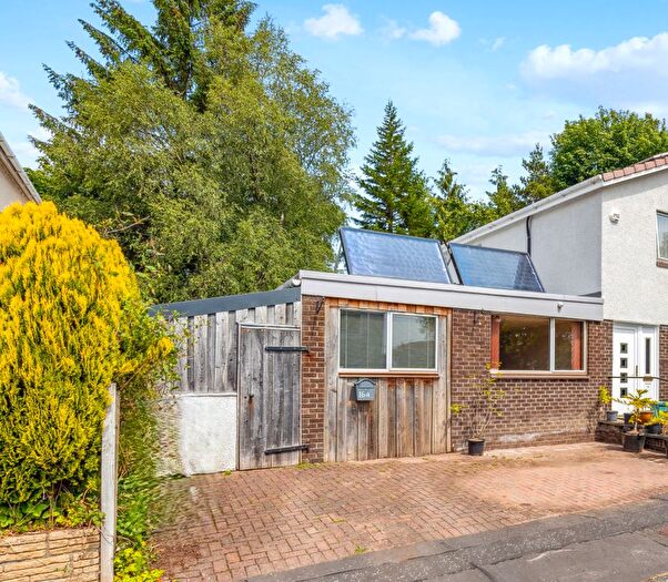 2 Bedroom Flat To Rent In Balgibbon Drive, Callander, Stirling, FK17