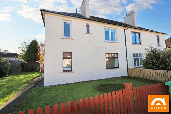 2 Bedroom Flat For Sale In Haughgate Street, Leven, KY8