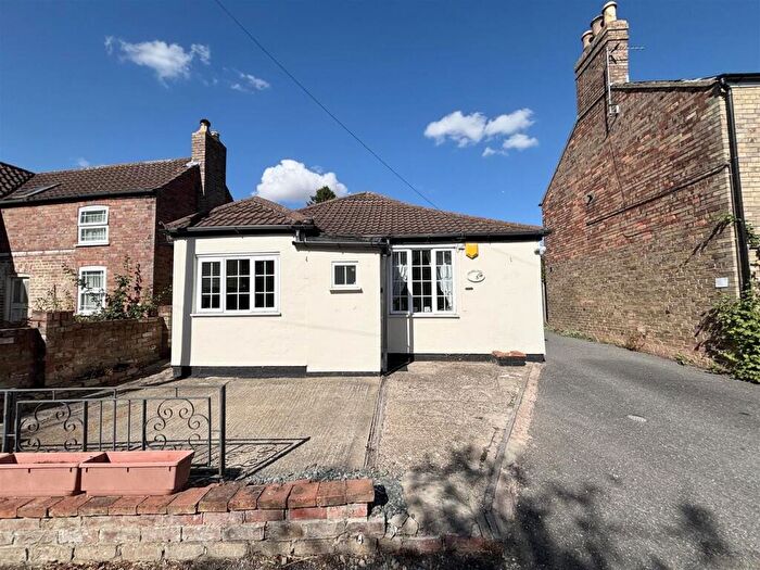 3 Bedroom Detached Bungalow For Sale In Main Road, Little Carlton, LN11