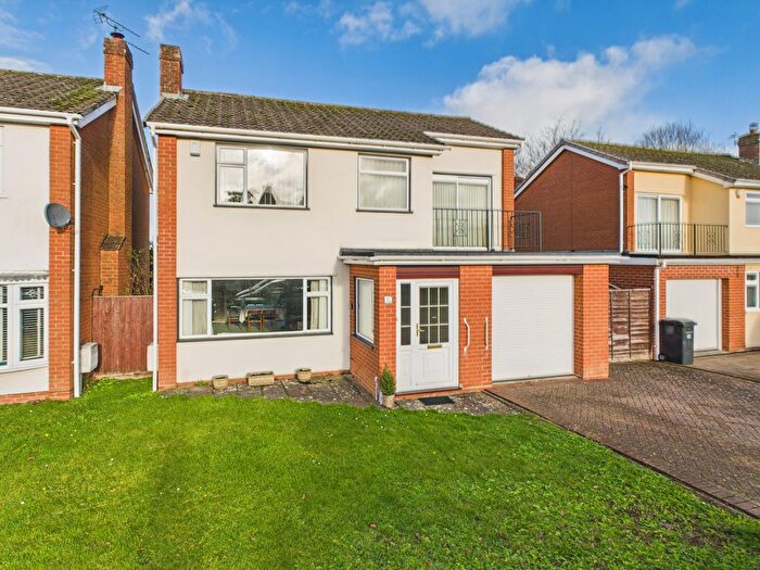 4 Bedroom Detached House For Sale In Rosary Drive, Bridgwater, TA6