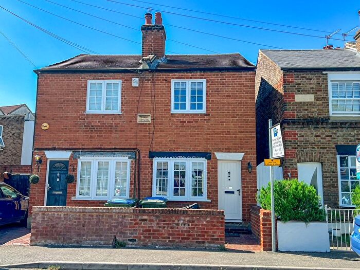 2 Bedroom Semi-Detached House To Rent In School Road, East Molesey, KT8