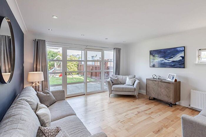 3 Bedroom Detached House For Sale In Muirhouses Avenue, Bo'ness, EH51