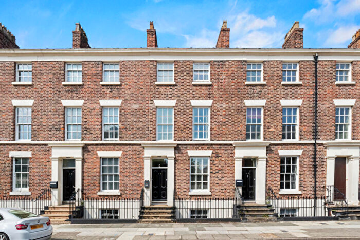5 Bedroom Town House For Sale In Percy Street, Liverpool, L8