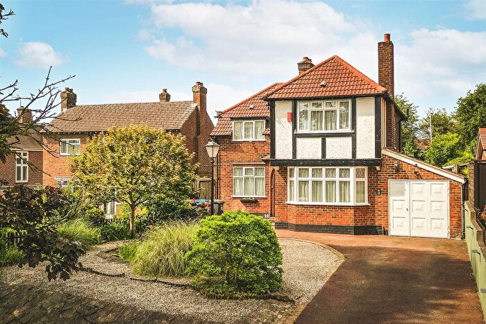 3 Bedroom Detached House For Sale In The Hollow, Littleover, Derby, DE23