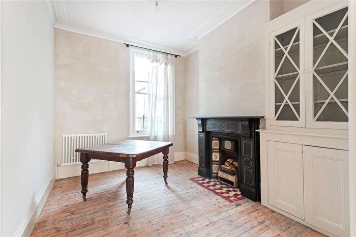 4 Bedroom Terraced House To Rent In (M) Belgrade Road, London, N16