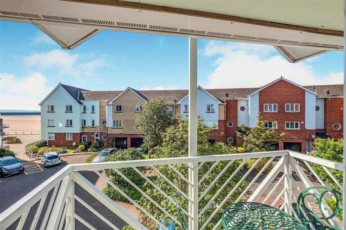 2 Bedroom Flat To Rent In Cypher House, Maritime Quarter, Swansea, SA1