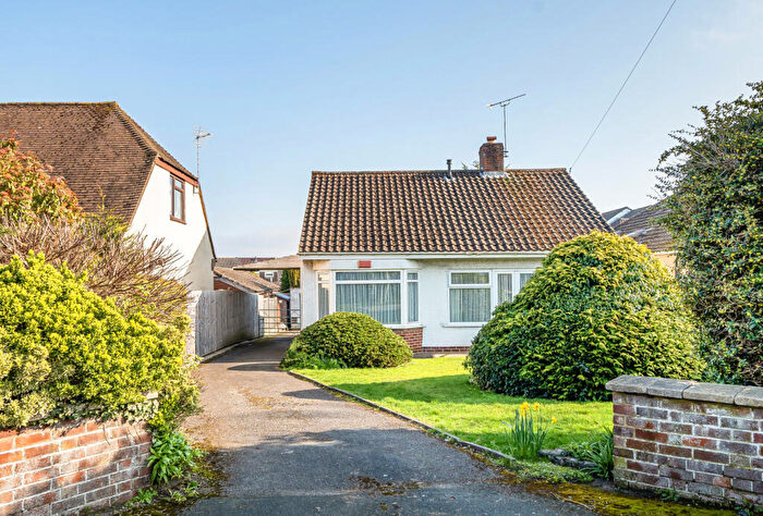 2 Bedroom Bungalow For Sale In Bath Road, Longwell Green, Bristol, Gloucestershire, BS30