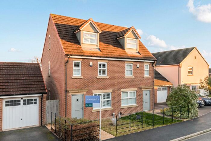 3 Bedroom Semi Detached House For Sale In Croft Avenue, Killinghall, HG3