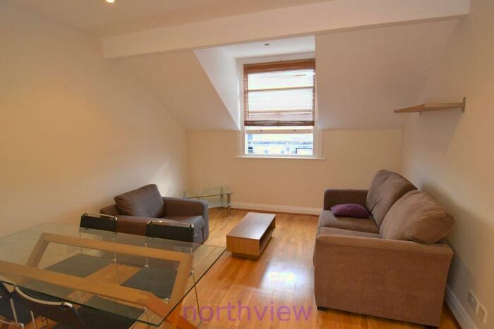 1 Bedroom Flat To Rent In High Road, Arnos Grove, N11