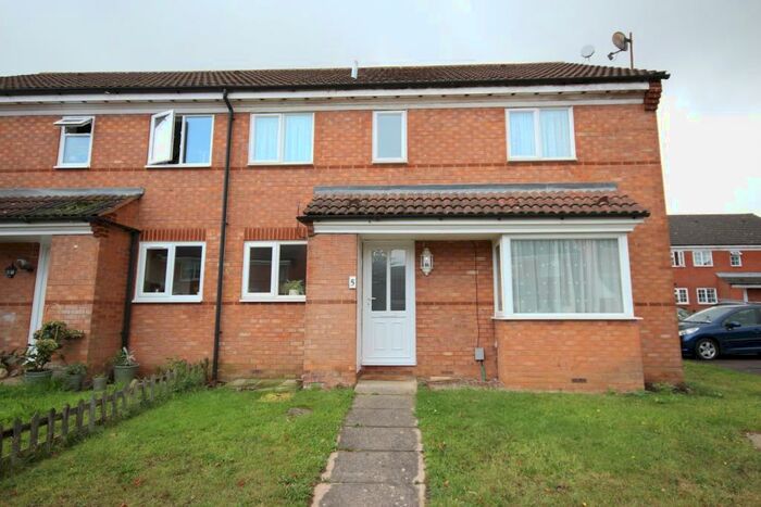 2 Bedroom Cluster House To Rent In The Meadows, Flitwick, MK45