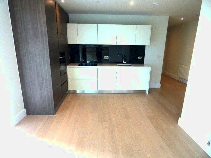 1 Bedroom Flat To Rent In Cottam House, Kidbrooke Park Road, London, SE3