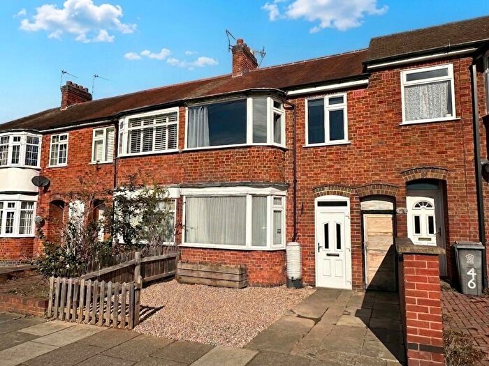 3 Bedroom Terraced House For Sale In Banks Road, Leicester, LE2