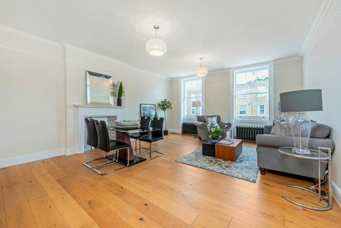 2 Bedroom Flat To Rent In Gloucester Place, London, W1U