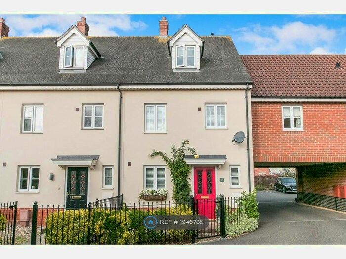 3 Bedroom End Of Terrace House To Rent In Turing Court, Kesgrave, Ipswich, IP5