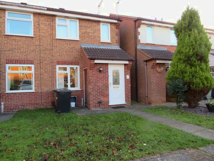 2 Bedroom Semi-Detached House To Rent In Morton Avenue, Clay Cross, Chesterfield, S45