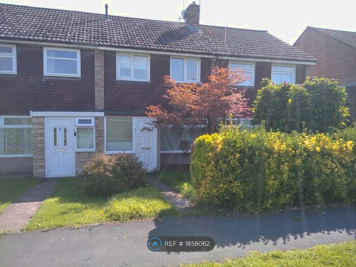 3 Bedroom Terraced House To Rent In Maybourne, Bristol, BS4