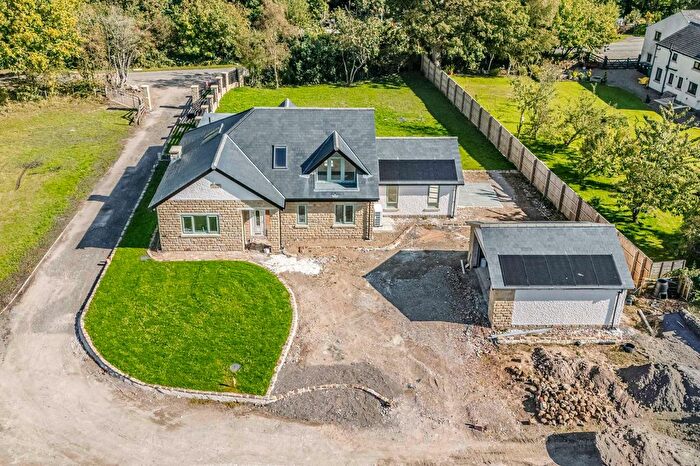 6 Bedroom Detached House For Sale In Delph Lane, Charnock Richard, PR7