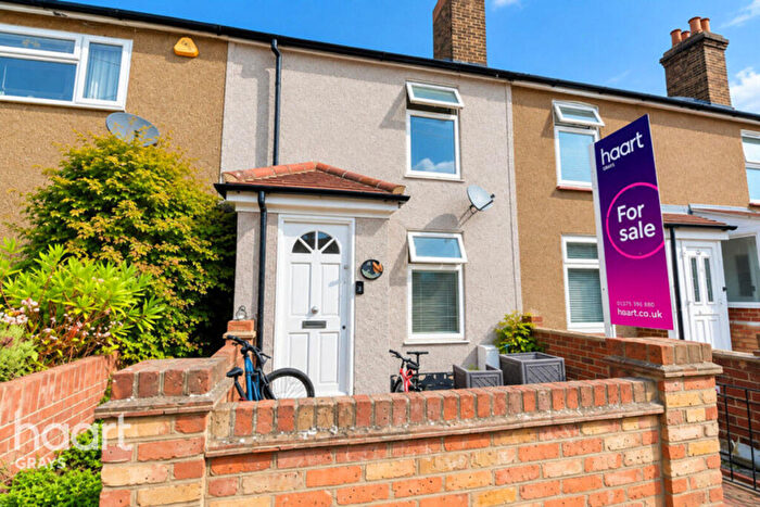 3 Bedroom Terraced House For Sale In Prospect Place, Grays, RM17