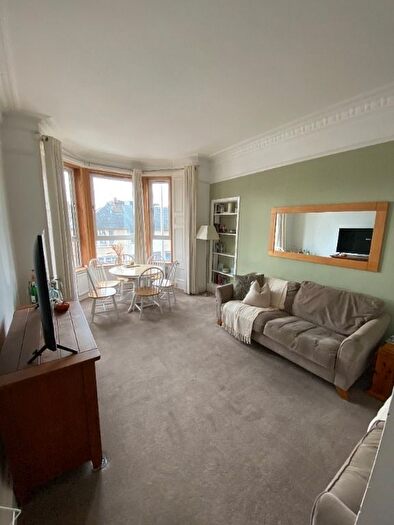 3 Bedroom Flat To Rent In Harden Place, Polwarth, Edinburgh, EH11