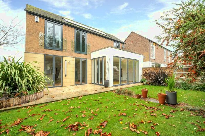 4 Bedroom Detached House To Rent In Kings Road, Windsor, Berkshire, SL4