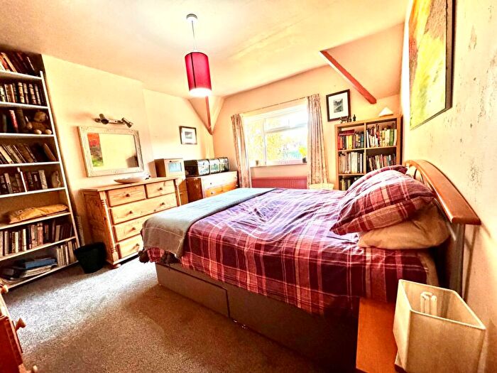 3 Bedroom Terraced House For Sale In Nightingale Way, Baldock, SG7