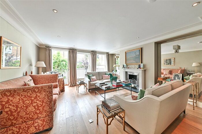 5 Bedroom Terraced House For Sale In Flood Street, London, SW3