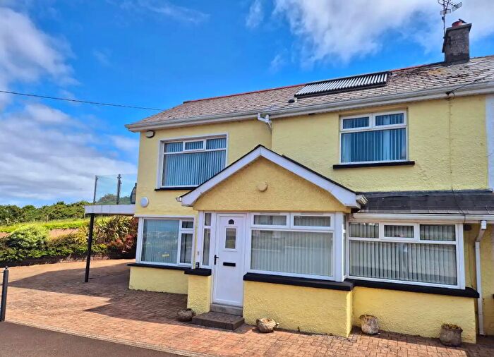 4 Bedroom End Of Terrace House For Sale In Craighahulliar Road, Portrush, BT56