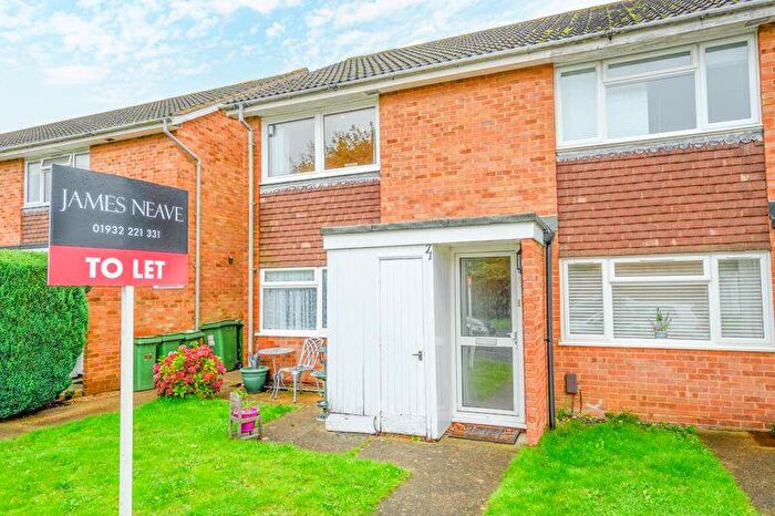 1 Bedroom Maisonette To Rent In Willowhayne Drive, Walton-On-Thames, KT12