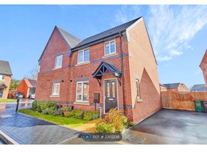 3 Bedroom Semi Detached House To Rent In Oakham Road, Derby, DE23