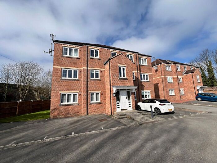 2 Bedroom Flat To Rent In The Grange, Milford Road, Sherburn In Elmet, LS25
