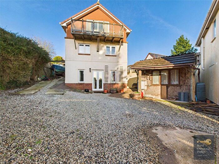 3 Bedroom Detached House For Sale In Barfield Close, Dolton, Devon, EX19