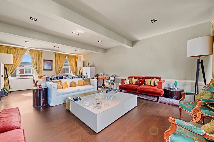 1 Bedroom Flat For Sale In St. Leonards Terrace, London, SW3