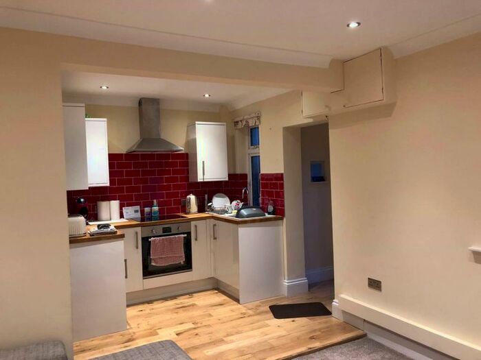 3 Bedroom Semi-Detached House To Rent In Brookfield Road, Patchway, Bristol, BS34