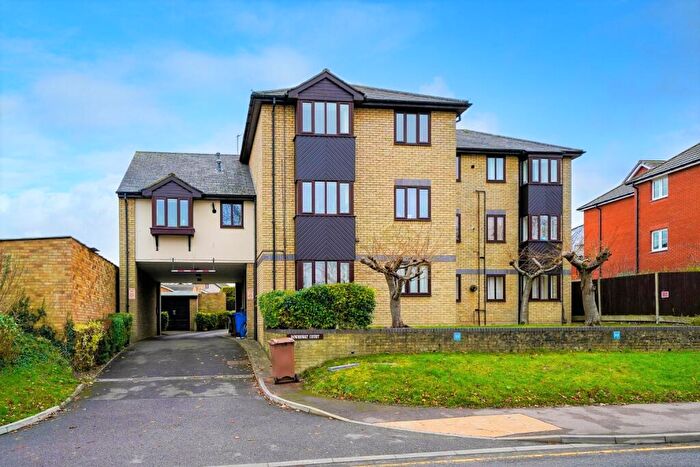 1 Bedroom Flat For Sale In Downsway Court, Royston, SG8
